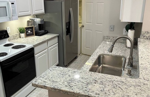 Strongsville Condo | Fantastic Get Away Condo In Strongsville!