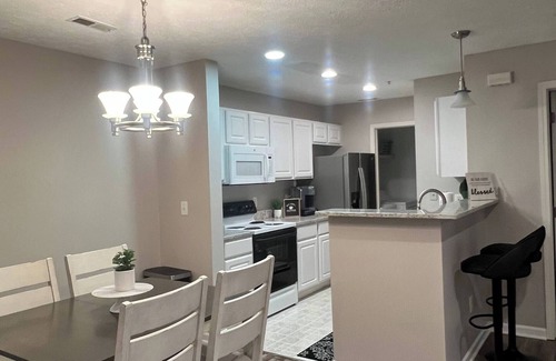 Strongsville Condo | Fantastic Get Away Condo In Strongsville!
