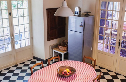 Bezenac House | Fantastic holiday home with a private pool and wonderful views of the Dordogne