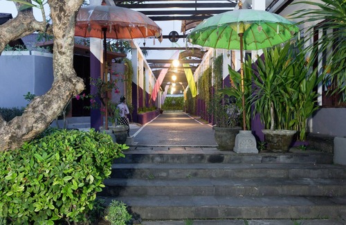 By Pass Ngurah Rai Kuta Villa | Fantastic honeymoon villa in Kuta
