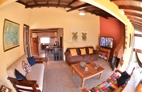 Centro House | Fantastic house, ofuro, sauna, gourmet area, view of alcantilado waterfall
