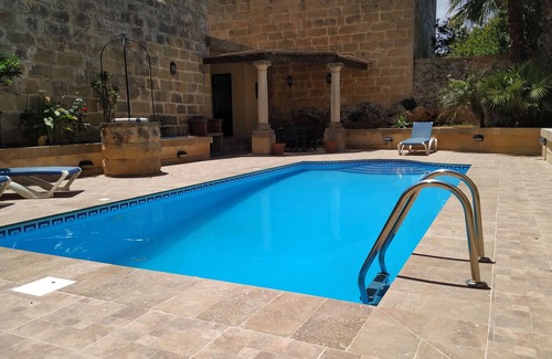 Nadur House | Fantastic House Of Character With Own Private Swimming Pool And BBQ Area