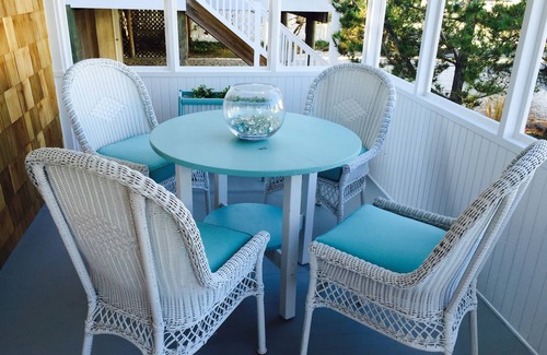 Harvey Cedars Cottage | FANTASTIC LOCATION! Gorgeous single family home only 5 houses from the beach!