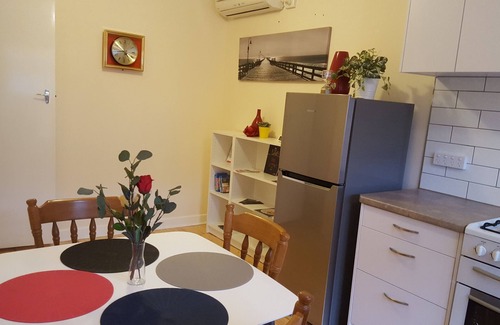 Glenelg East Apartment | Fantastic location, only a short walk to Jetty Rd or hop on a tram to the city.