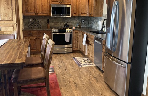 Hayden View Estates House | Fantastic Location, SW Corner of the Lake Between Country Club and Marina