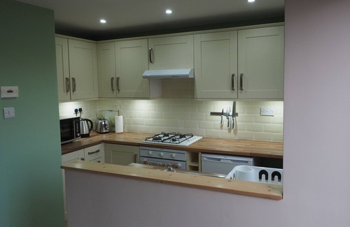 Rustington House | Fantastic location within easy walking distance of Beach, Park and Village.