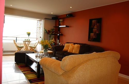 Magdalena del Mar Apartment | Fantastic modern apartment, facing the sea