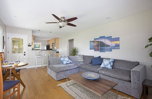 La Jolla Mesa House | Fantastic North Pacific Beach Cottage LAST MINUTE DEALS AVAILABLE!