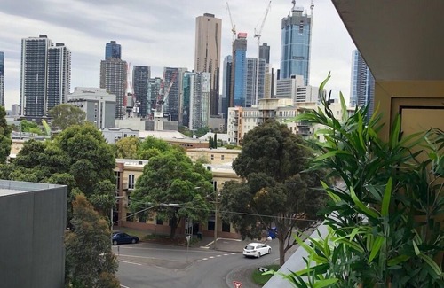 Southbank Apartment | Fantastic one bedroom apartment in Southbank.