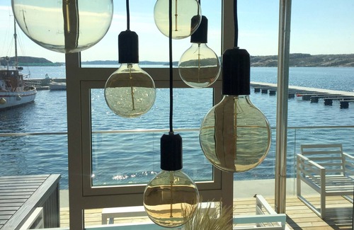 Steinsland House | Fantastic rorbu suite in a very beautiful location