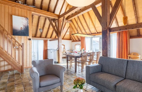 Pingjum House | Fantastic spot by the mudflats with a view