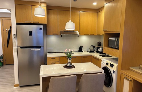 Pinagsama Condo | Fantastic Step to the Venice