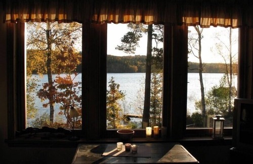 Vaxjo Municipality House | Fantastic Swedish house with secluded location on lake property (only 10m to the lake)