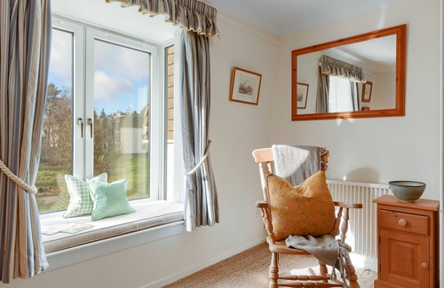 Gleneagles Apartment | Fantastic top floor apartment next to Gleneagles