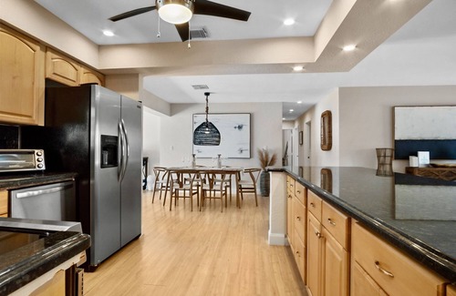 Garden Isles House | Fantastic Tropical Oasis 4 BD/3 BTH Home