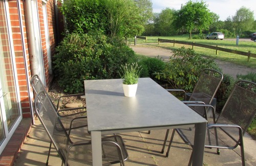 Gruenerdeich Apartment | Fantastic vacation apartment directly on the Elbe in the Altes Land