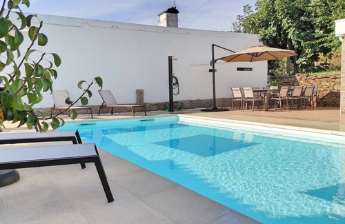 Alijo Villa | Fantastic vacation home with pool in the village of Alijó, in the heart of the Douro Valley