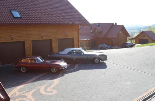 Gruszow Apartment | Fantastic View Vineyard Beskid Mountains