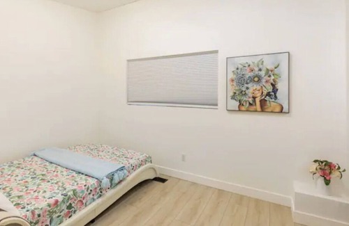 Granite Hills Villa | Fantastic villa with guest house, giant pool, golf