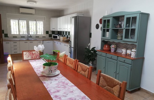 Istan Villa | FANTASTIC VILLA WITH PRIVATE POOL AND GARDEN IN ISTAN NEAR MARBELLA