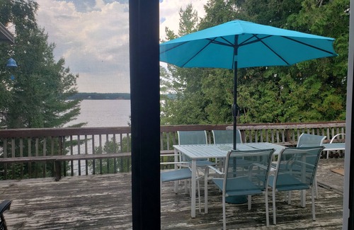 Dunsford Cottage | Fantastic Waterfront & Gorgeous Sunsets - Bobcaygeon - Kawartha Lakes