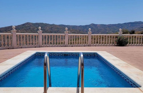 Cutar House | Fantastically beautiful and quiet vacation home on the Costa del Sol.