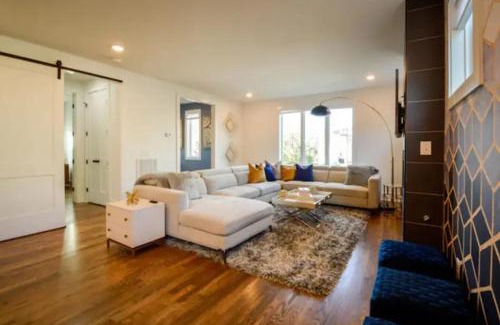 Edgehill House | Fantasy Oasis