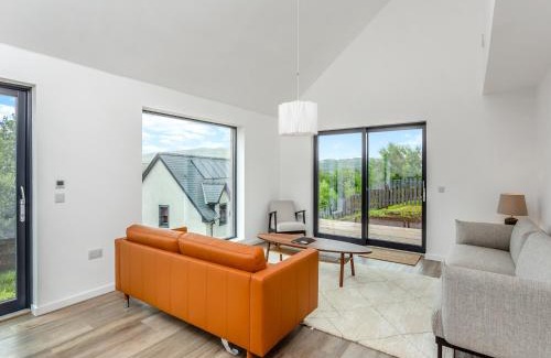 Achachork House | Faodail