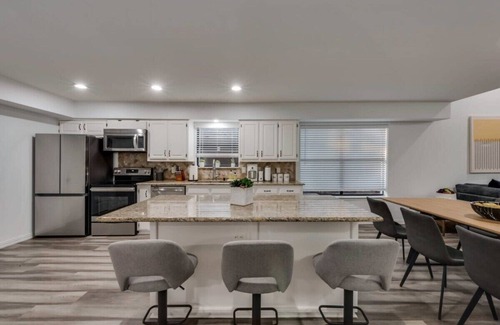 Far North Dallas House | Far North Dallas Chic Haven