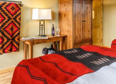 Mesa Verde National Park Hotel | Far View Lodge