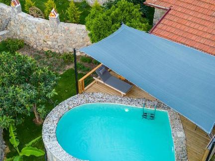 Uzunyurt House | Faralya Yoruk Evi Suite