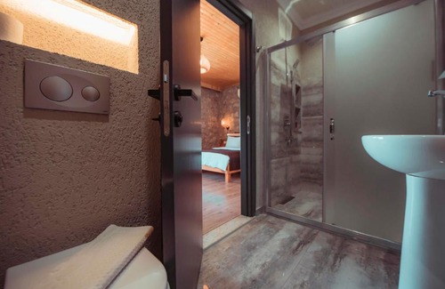 Uzunyurt House | Faralya Yoruk Evi Suite