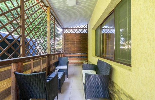 Haslau-Maria Ellend Apartment | Faraway Aparthotel Near Vienna Airport with Anytime Self Check in