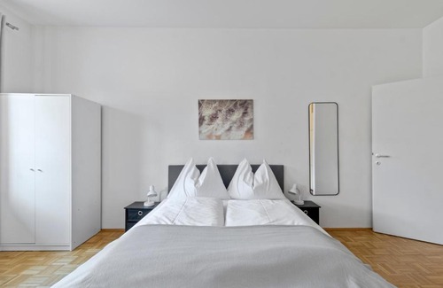 Krieglach Apartment | FarawayHomes Studio Krieglach #10