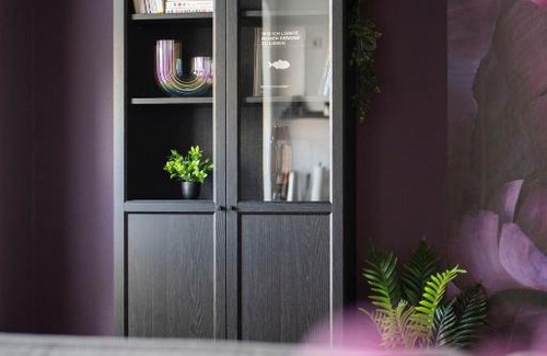 Altchemnitz Apartment | Farb-Reich - Sauna, Netflix, Nespresso, Zentral