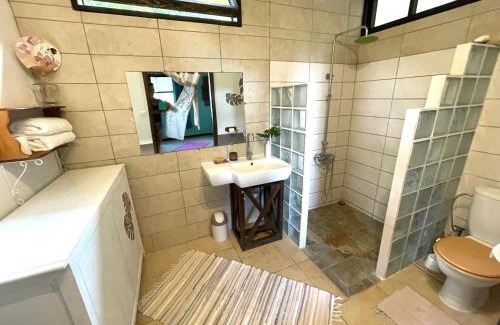 Taha'a House | Fare mato Tahaa
