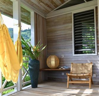 Teahupoo Hotel | FARE VAVAE