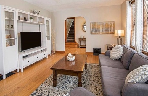 Old Bend House | Farewell Bend House