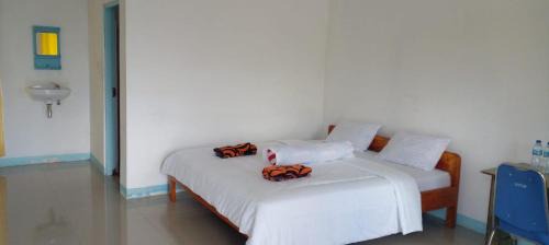 Moni House | FARILA LODGE