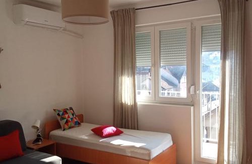 Donji Milanovac Apartment | FARIS