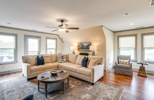 Hernando House | Farm and Lake Views Rural Mississippi Loft Apt