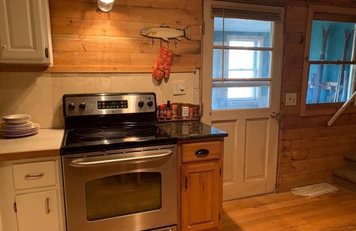 Arlington House | Farm Barn Adjacent Wildlife Preserve w/Fantastic Views
