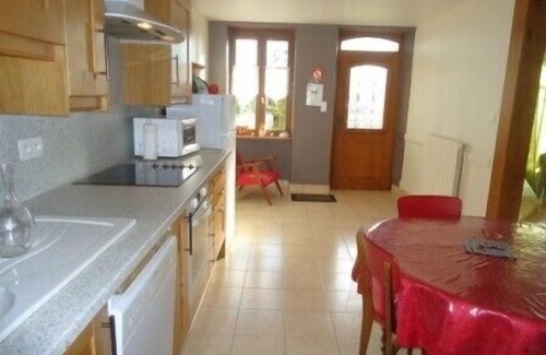 Lussat Cottage | Farm cottage in a large house
