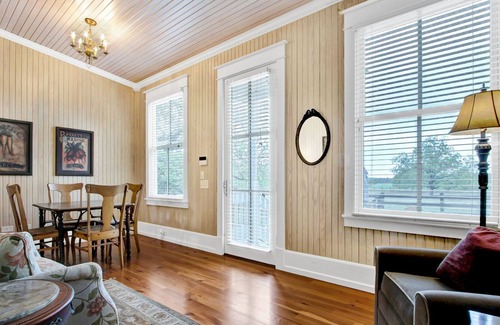 Comfort House | Farm House at RRR - A Birdy Vacation Rental