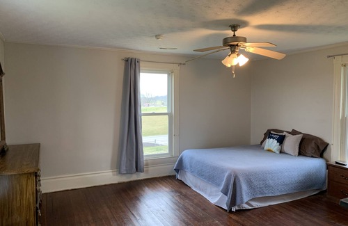 Finchville Other | Farm House - Near Bourbon Trail & Pet Friendly