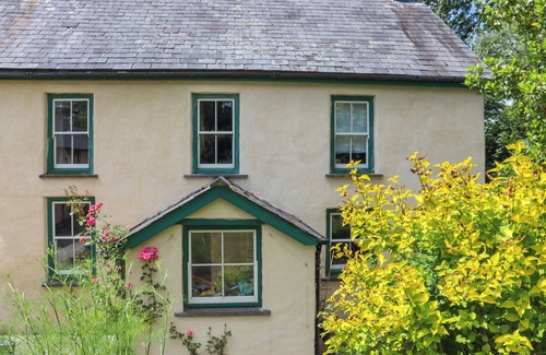 Llanybydder Cottage | Farm House - UK50262