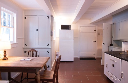 Town of Olive House | Farm House