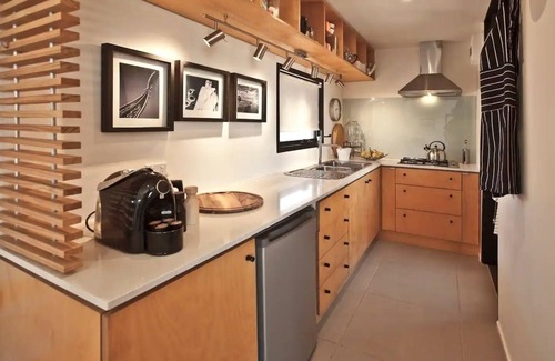 Pyalong Apartment | Farm stay accomodation