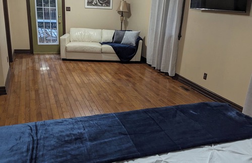 Durham Region Other | Farm stay in Port Perry Ontario