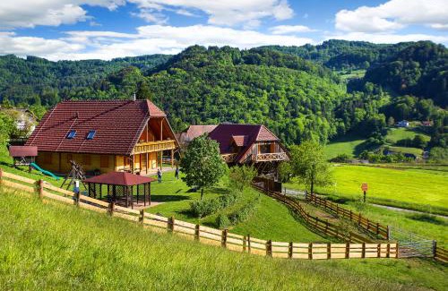 Lasko House | Farm Stay Pirc